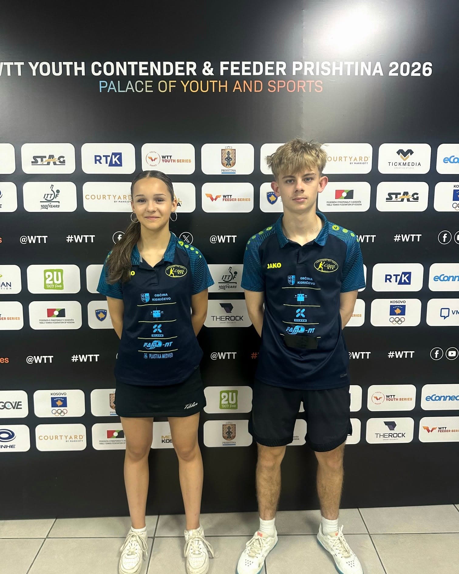 PIA MED 8 NAJBOLJŠIH, ALEKS MED TOP 16 NA WTT V PRIŠTINI NA KOSOVEM! 🇽🇰🌍🔥